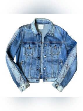 American Eagle Outfitter Denim Jean Jacket with Red Stars on sleeves size M